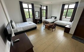 Glistar Hotel
